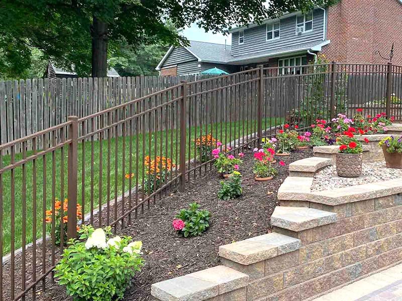 aluminum fence company in the Green Bay and Appleton area.